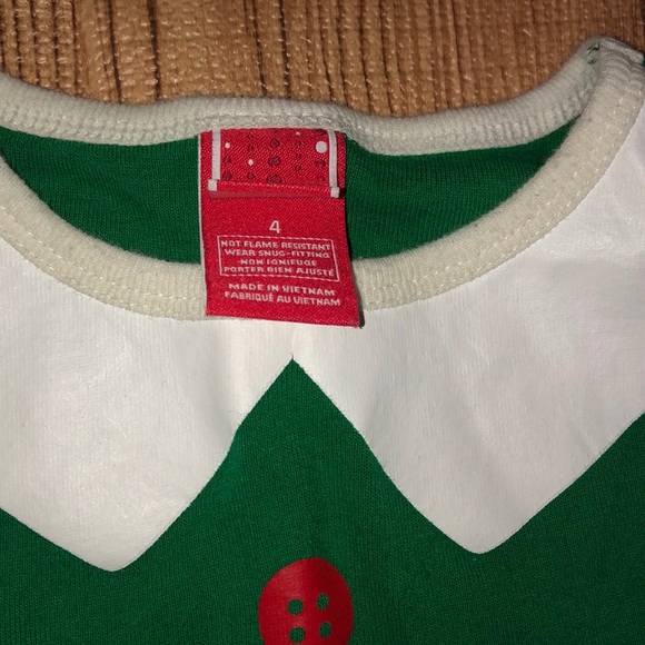 Target Christmas PJs Size4T - Picture 4 of 4